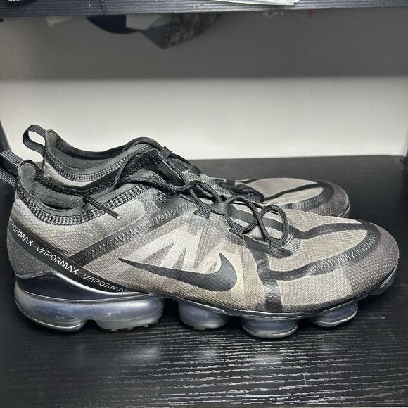 Nike Air Vapormax  Ghost Black Grey Mens Size 13 AR6631-004 Gym/Running - Picture 1 of 10